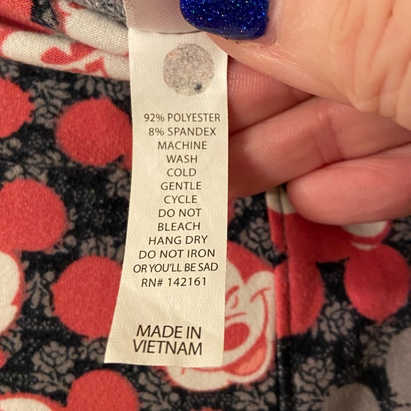 Disney LuLaRoe woman’s leggings - Picture 4 of 6